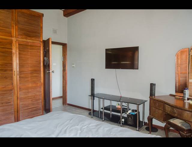 2 BEDROOM HOUSE FOR SALE IN CLANSTHAL